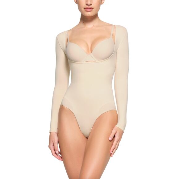 SKIMS Seamless Sculpt Long Sleeve Open Bust Brief Bodysuit Sand 2XL - Picture 1 of 7